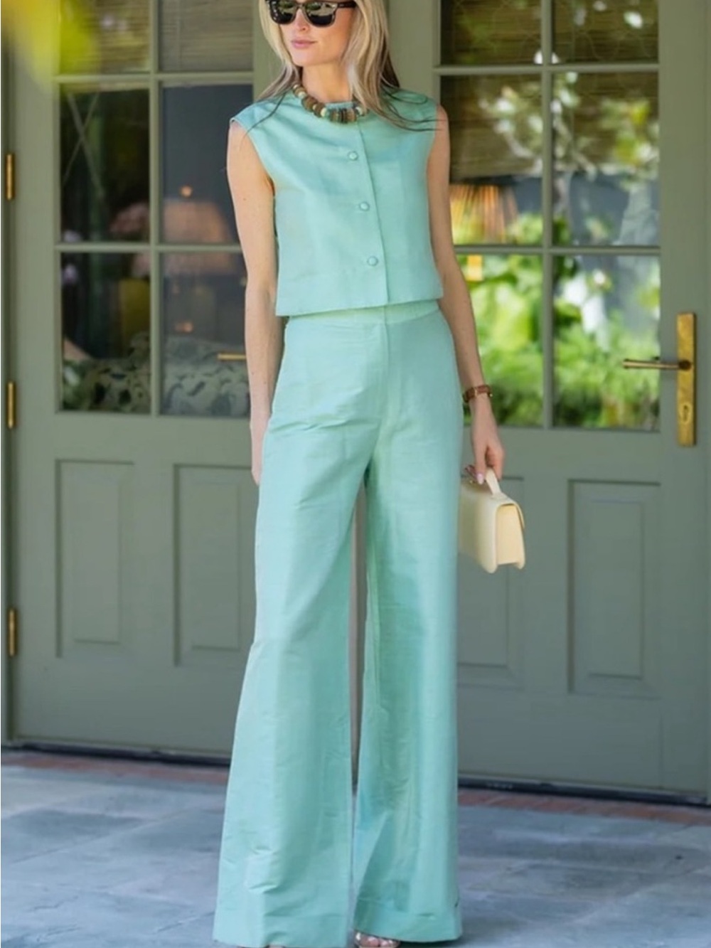 Sleeveless Wide-Leg Pants in pistachio